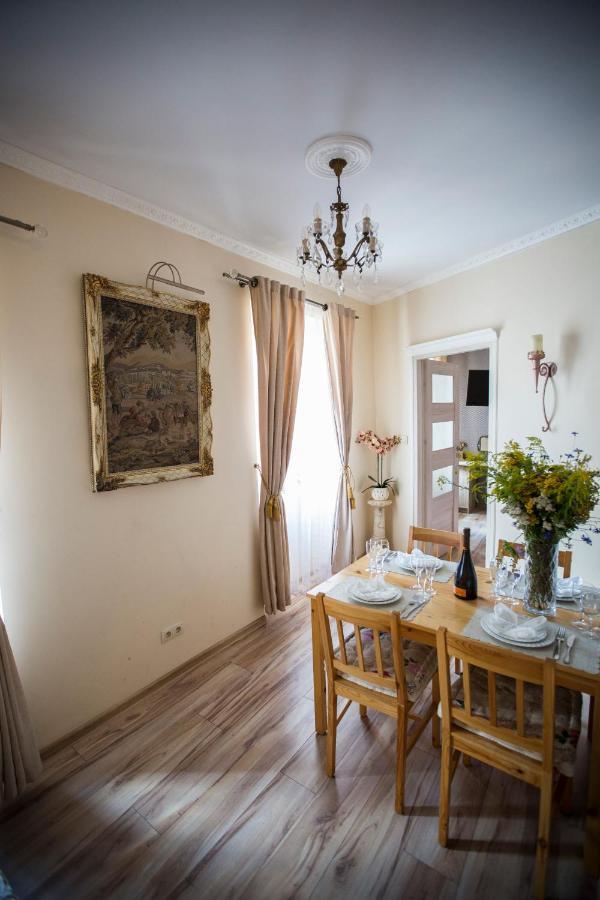 Appartement Obok Poczty Blisko Rynku à Wałbrzych Extérieur photo